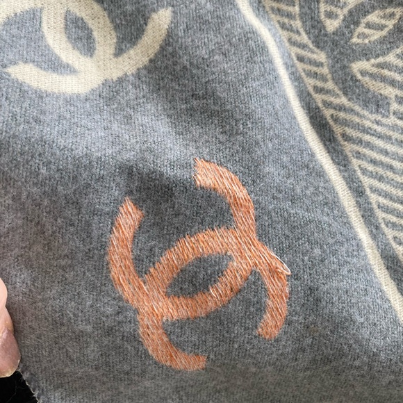 CHANEL Beige and Black Logo Scarf - Picture 12 of 12